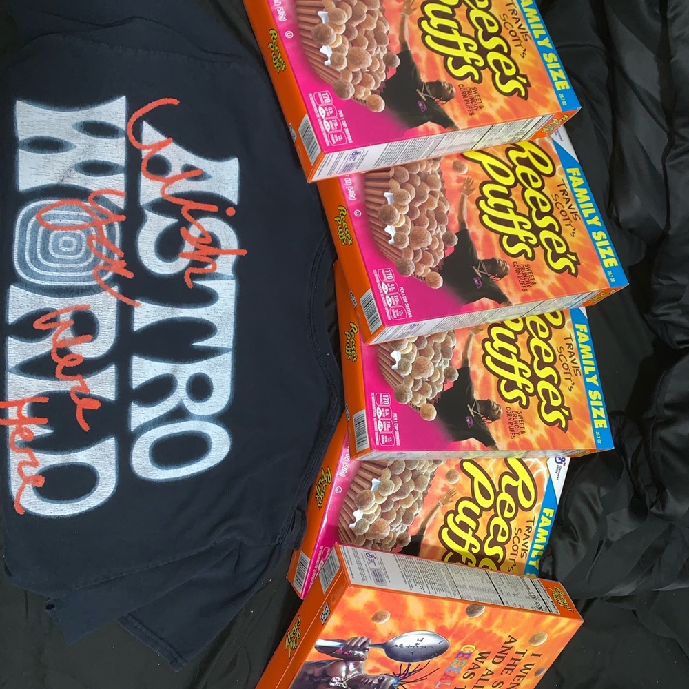 Travis Scott’s Reese’s Puffs cereal box